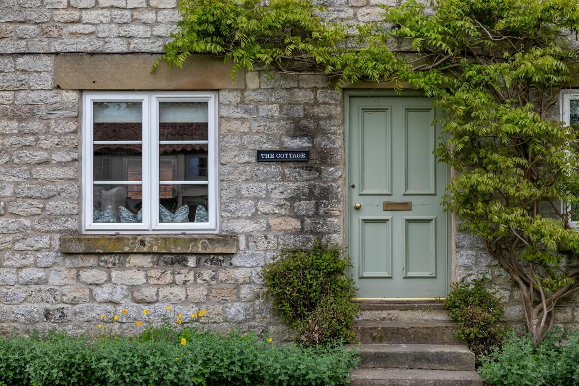 Pretty Yorkshire Stone Cottage Harome Exteriér fotografie